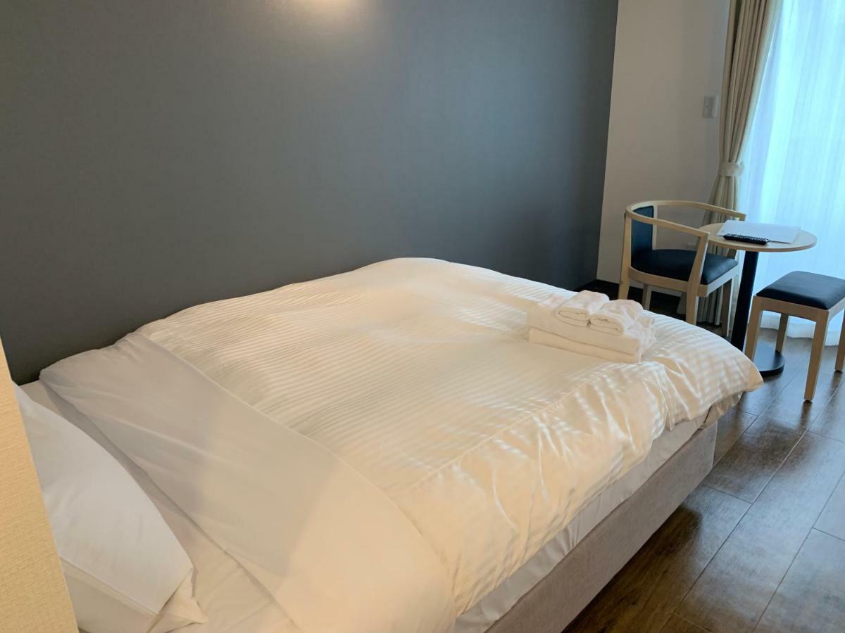 Mr.Kinjo Inn Tomigusuku Екстериор снимка