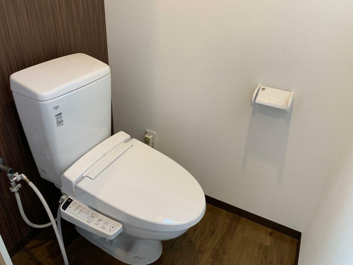 Mr.Kinjo Inn Tomigusuku Екстериор снимка